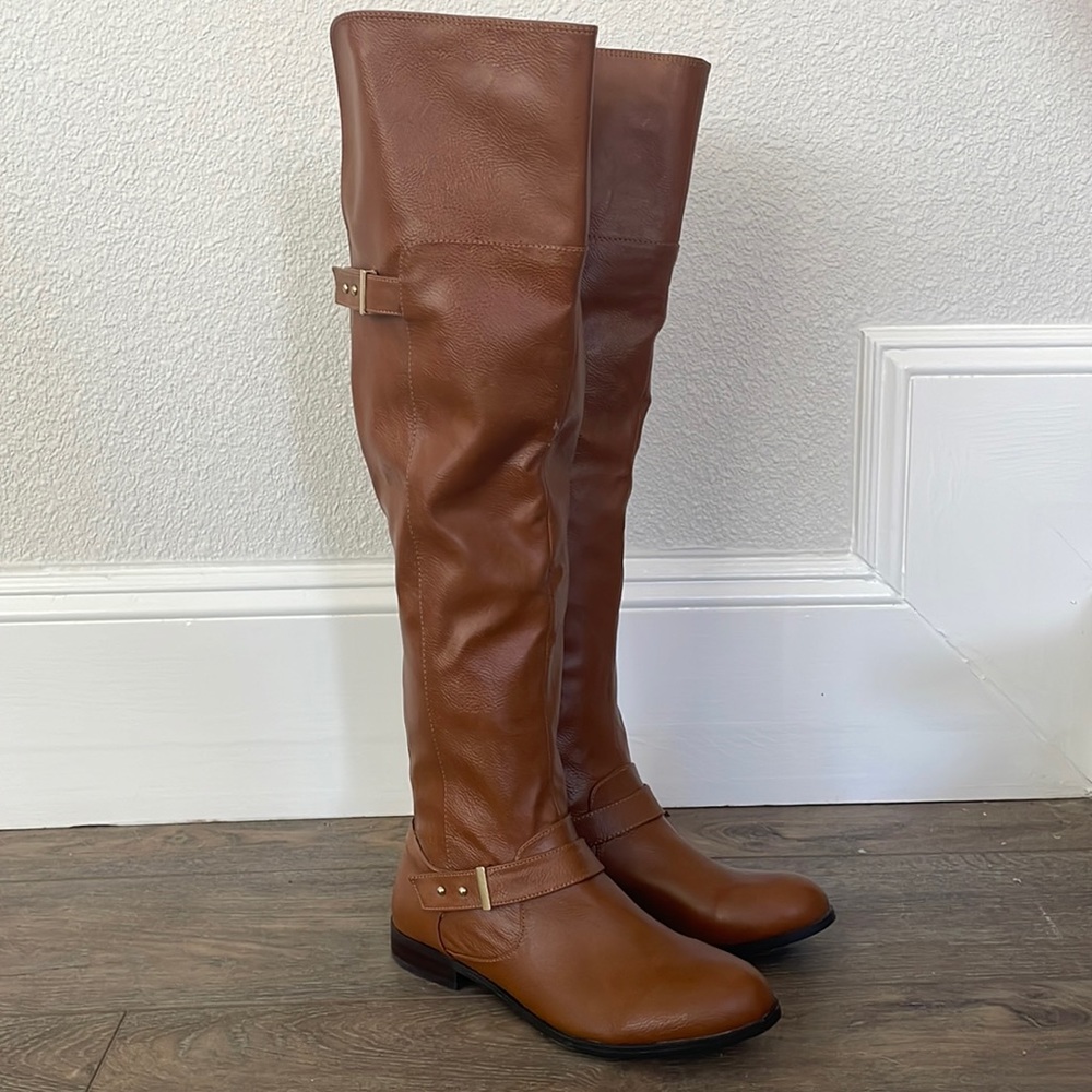 Bar III Boots